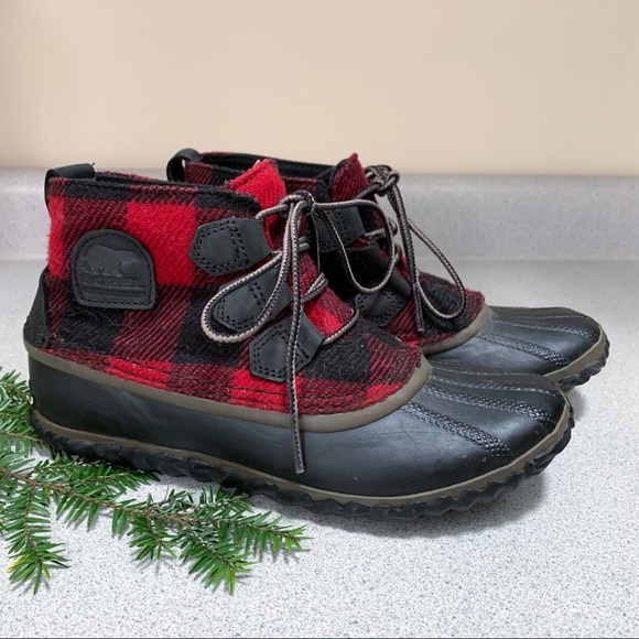 Sorel Shoes - Sorel Out n About Buffalo Plaid Boots, 7.